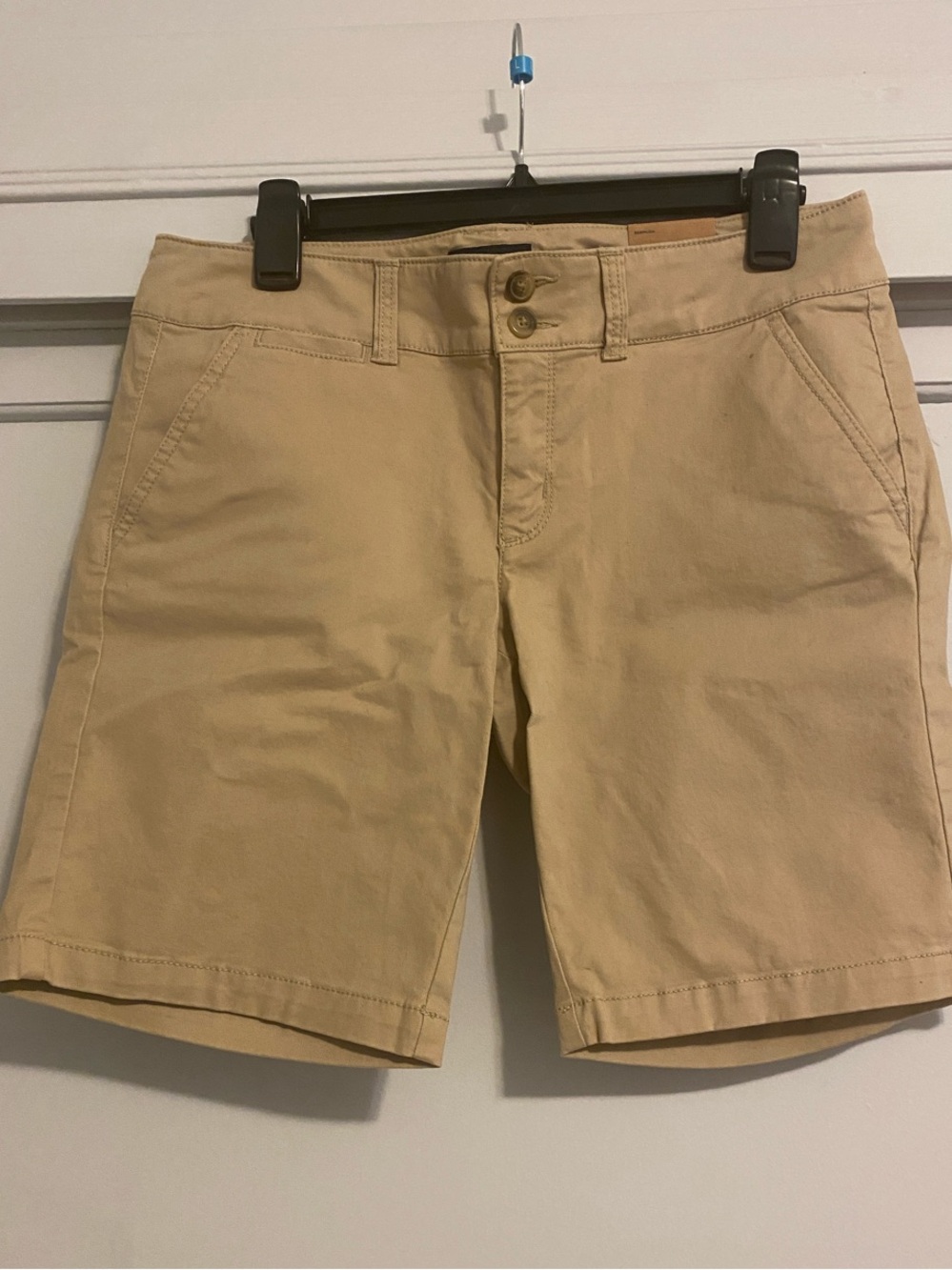 American Eagle Outfitters Bermuda Shorts Khaki Cotton